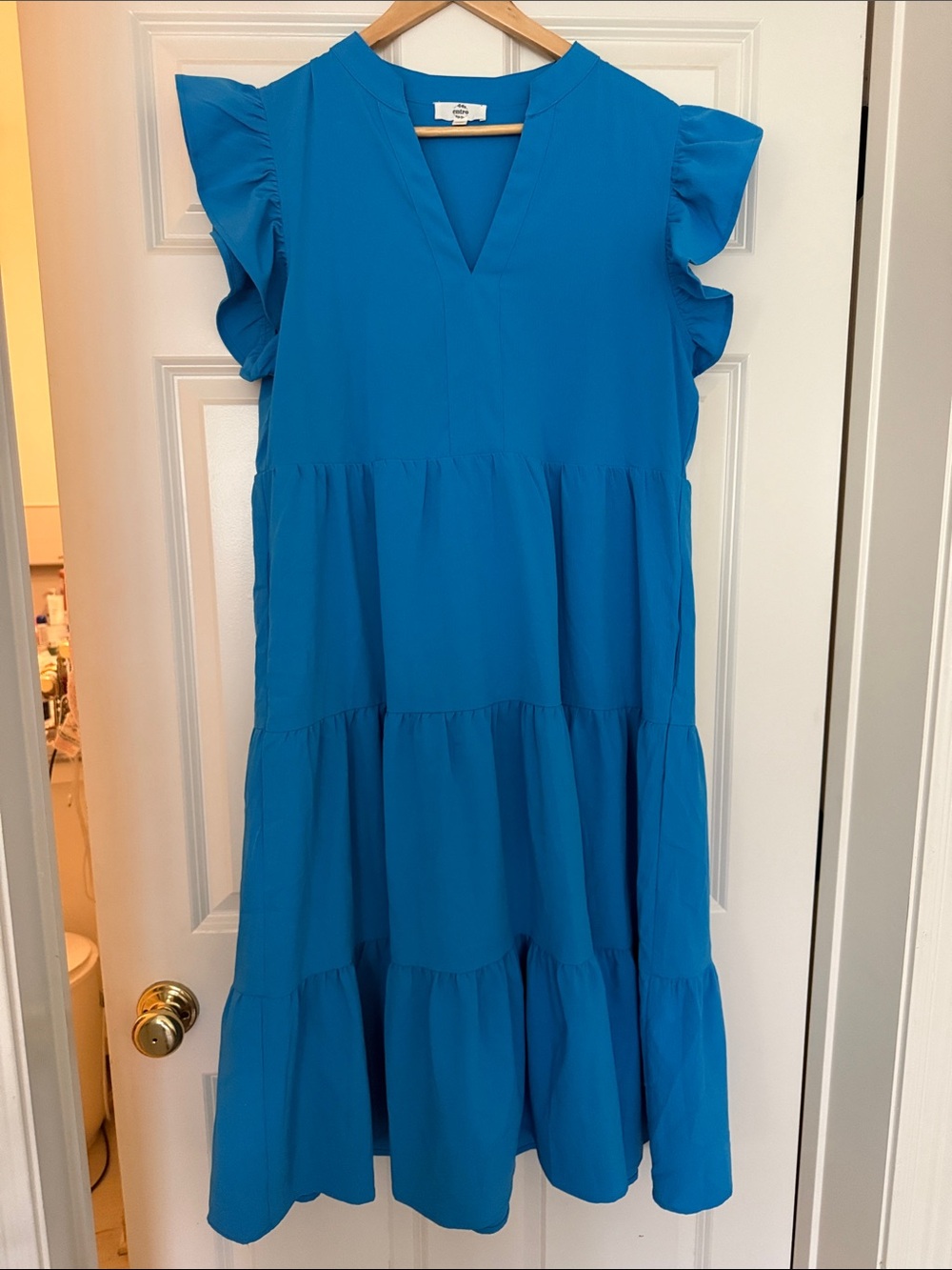 Entro Tiered Flutter Sleeve Dress in Vibrant Blue